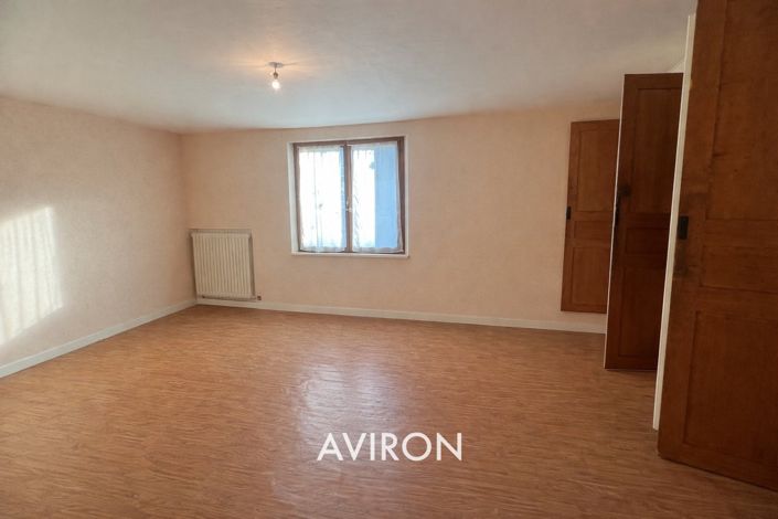 Image No.5-3 Bed House for sale