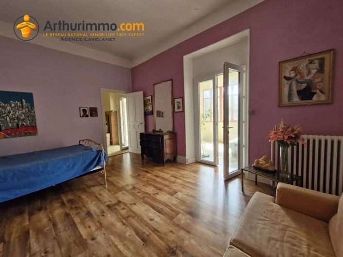 Image No.9-4 Bed House for sale