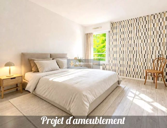 Image No.10-3 Bed Apartment for sale