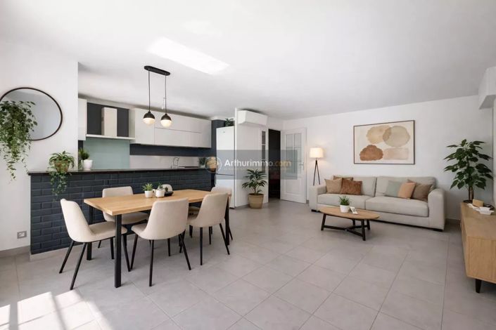 Image No.6-3 Bed Apartment for sale