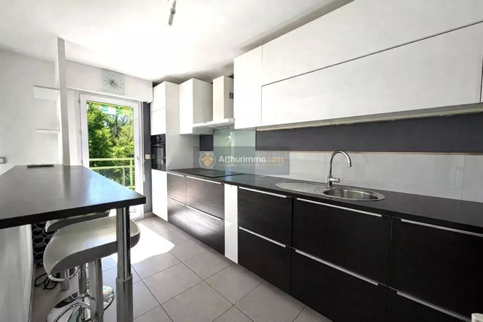 Image No.6-3 Bed Apartment for sale