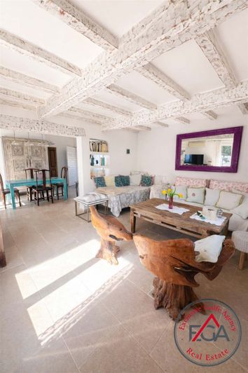 Image No.2-2 Bed House for sale