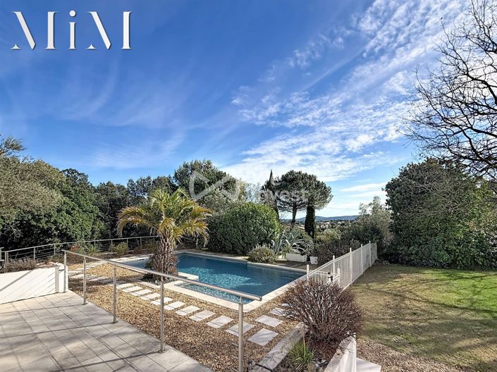 Image No.18-5 Bed Property for sale