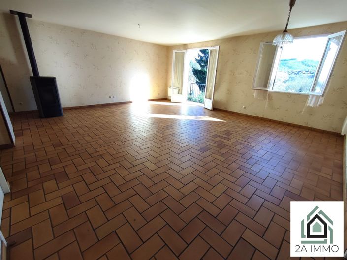 Image No.5-3 Bed House for sale