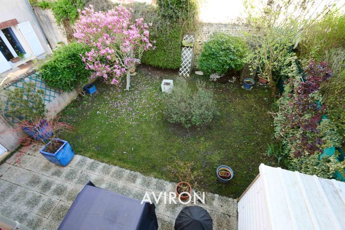 Image No.12-3 Bed House for sale