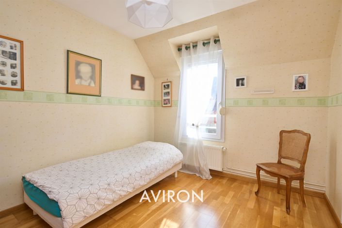 Image No.14-3 Bed House for sale