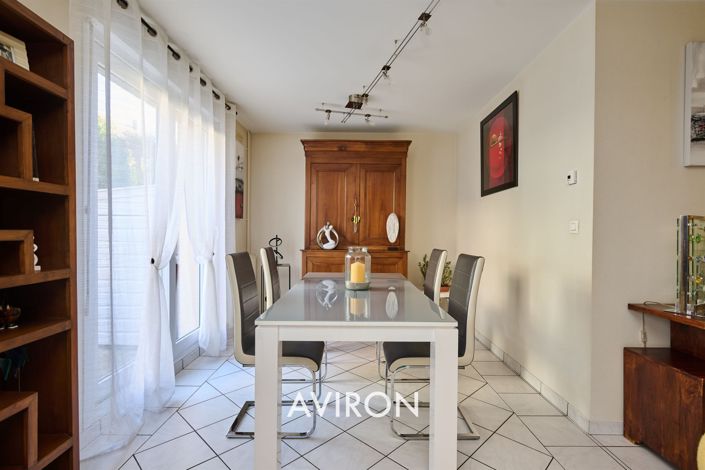 Image No.4-3 Bed House for sale