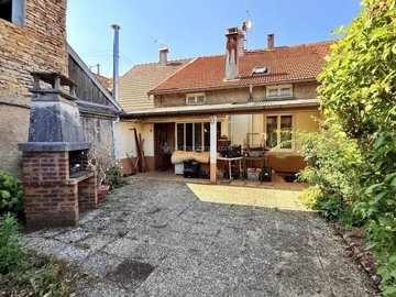1 - Liffol-le-Grand, Maison