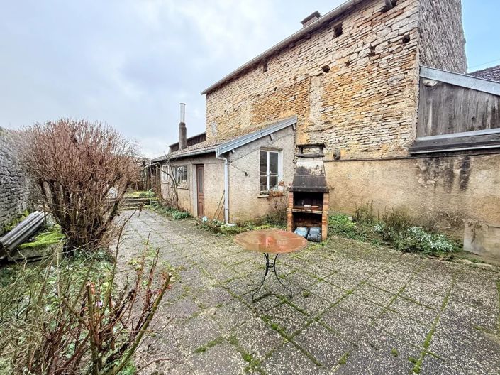 Image No.17-3 Bed House for sale
