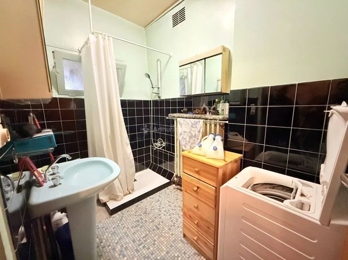 Image No.7-3 Bed House for sale