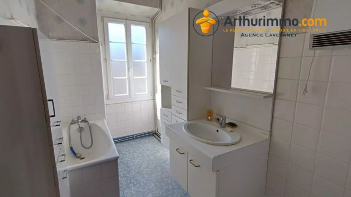 Image No.15-5 Bed House for sale