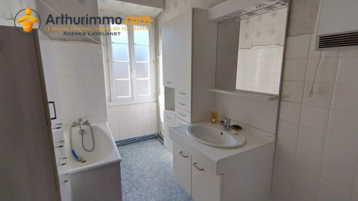 Image No.15-5 Bed House for sale