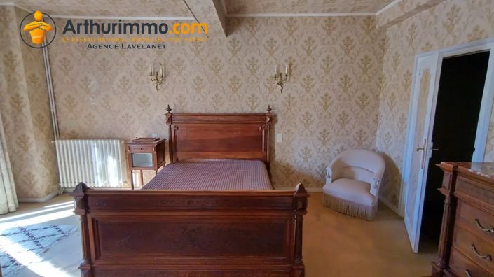 Image No.16-5 Bed House for sale