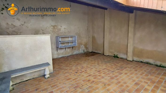 Image No.19-5 Bed House for sale