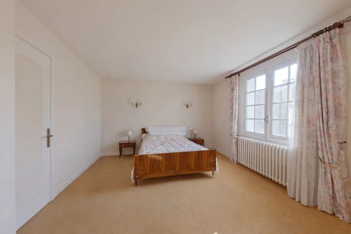 Image No.5-Maison de 2 chambres à vendre à Gourdon