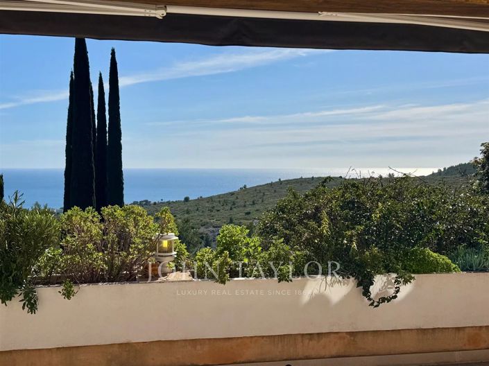 Image No.9-House for sale