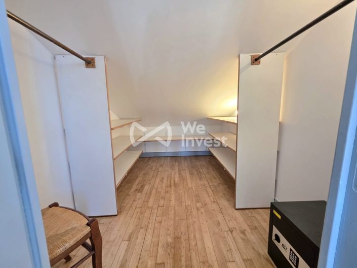 Image No.12-5 Bed House for sale