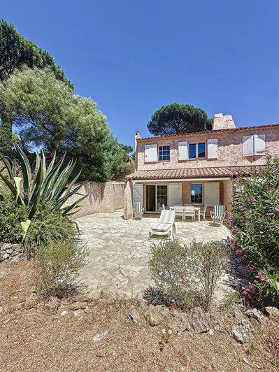 Image No.2-Maison de 2 chambres à vendre à La Croix-Valmer