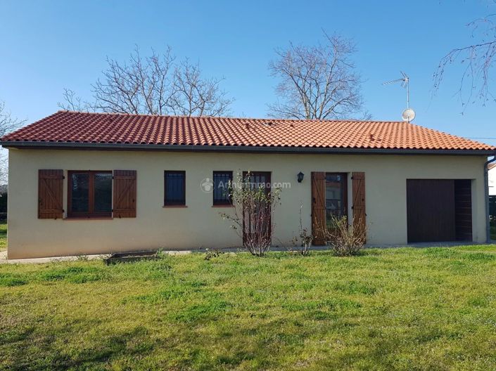 Image No.11-3 Bed House for sale