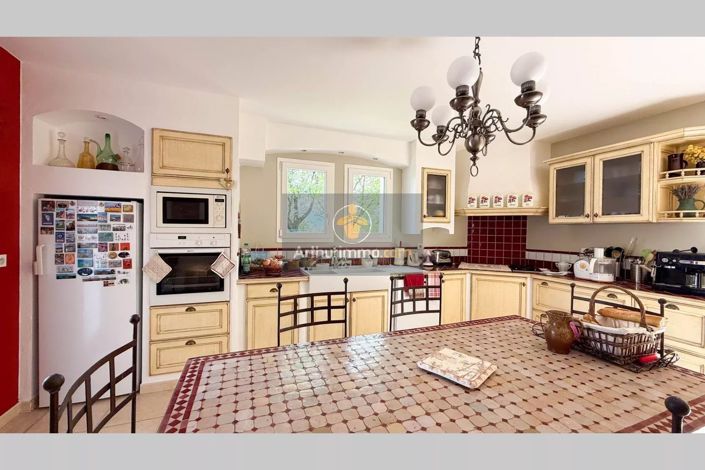 Image No.30-Maison de 3 chambres à vendre à Apt