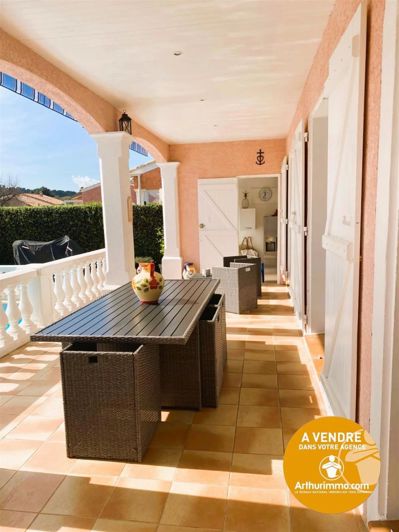 Image No.12-3 Bed House for sale