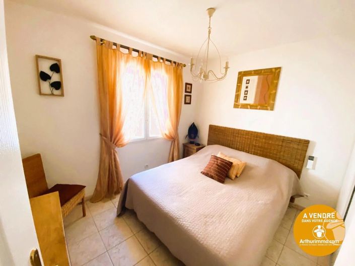 Image No.5-3 Bed House for sale