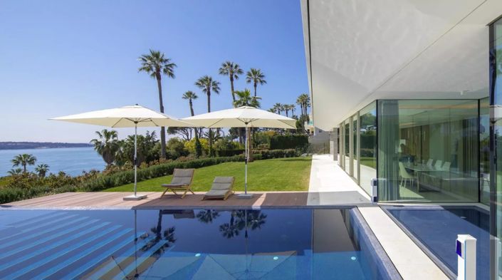 Image No.2-5 Bed House for sale