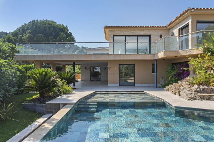 Image No.2-5 Bed House for sale