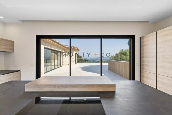 Image No.9-Maison de 5 chambres à vendre à Grimaud