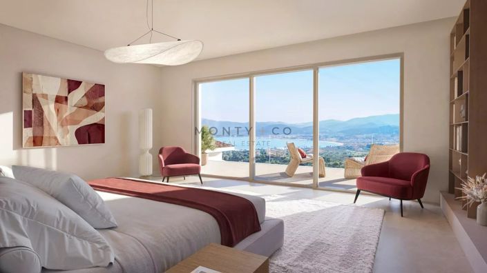 Image No.6-6 Bed House for sale