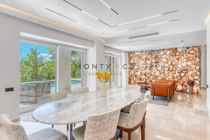 Image No.4-4 Bed House for sale