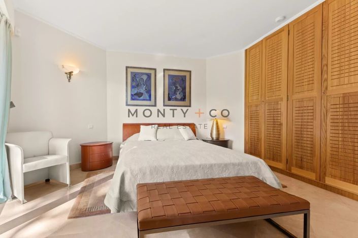 Image No.13-4 Bed House for sale