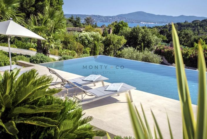 Image No.2-Maison de 5 chambres à vendre à Grimaud