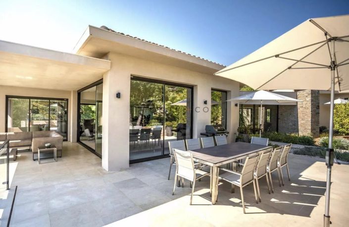 Image No.9-Maison de 5 chambres à vendre à Grimaud