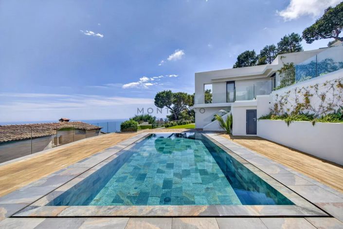 Image No.18-4 Bed House for sale