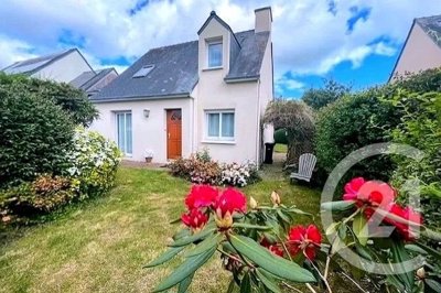 1 - Saint-Avé, House