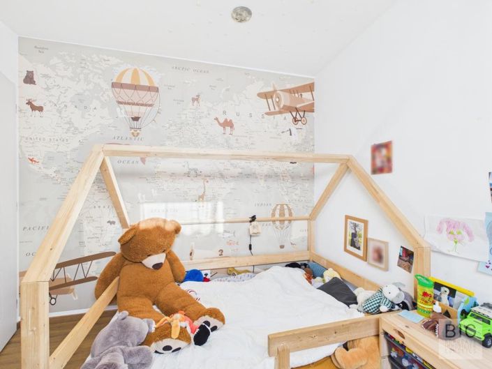 Image No.15-3 Bed Property for sale