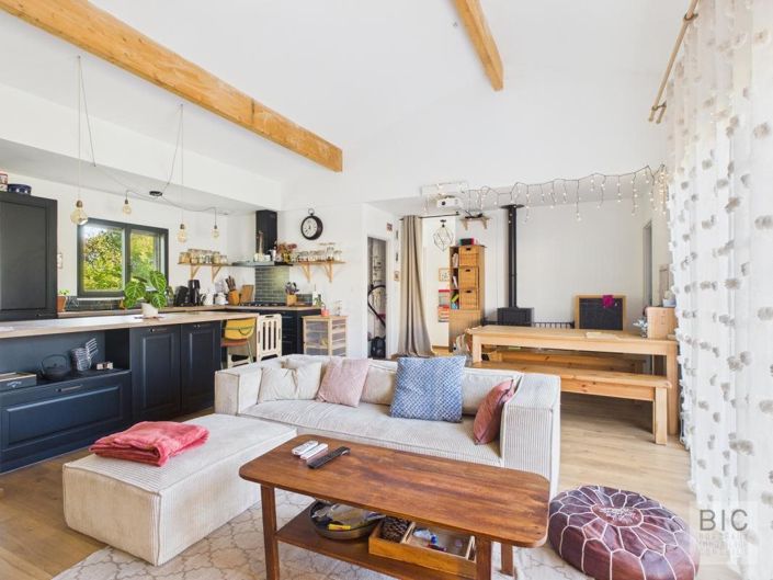 Image No.2-3 Bed Property for sale