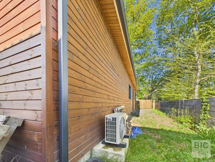 Image No.24-3 Bed Property for sale