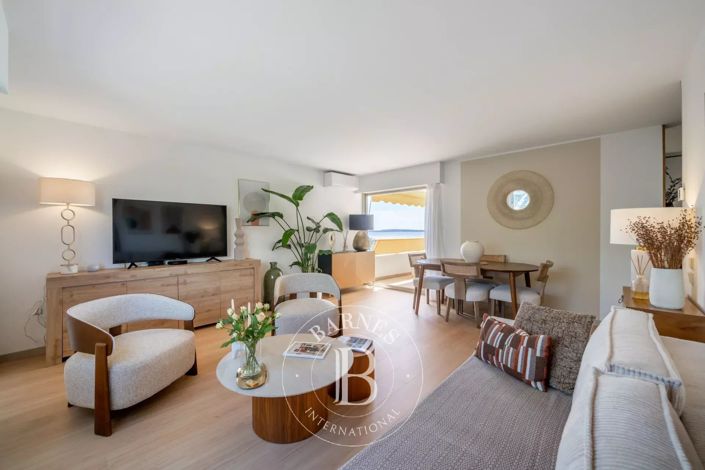 Image No.2-Appartement de 1 chambre à vendre à Cannes