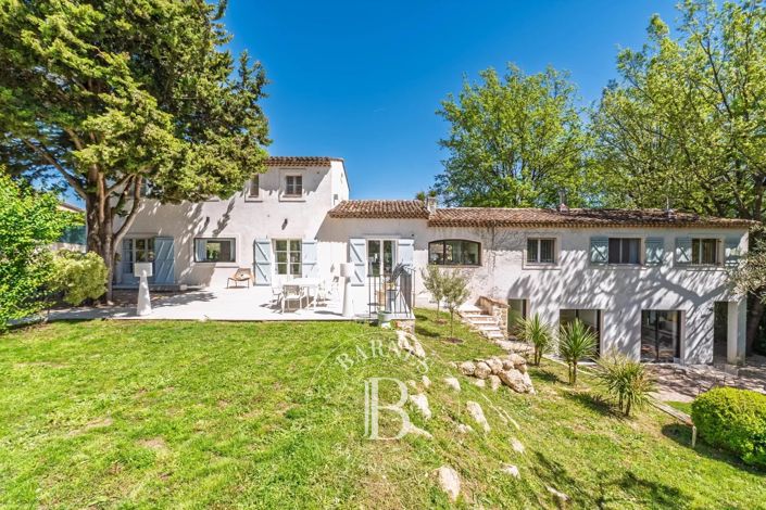 Image No.34-7 Bed House for sale