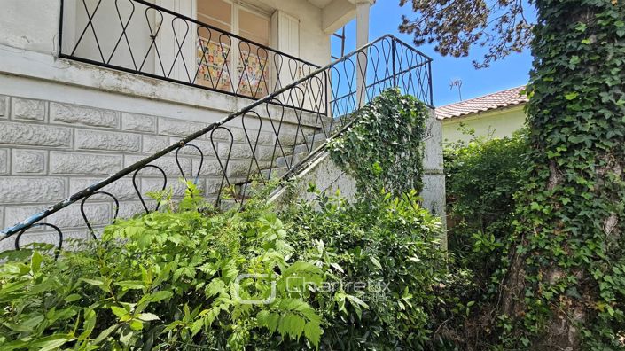Image No.28-4 Bed House for sale