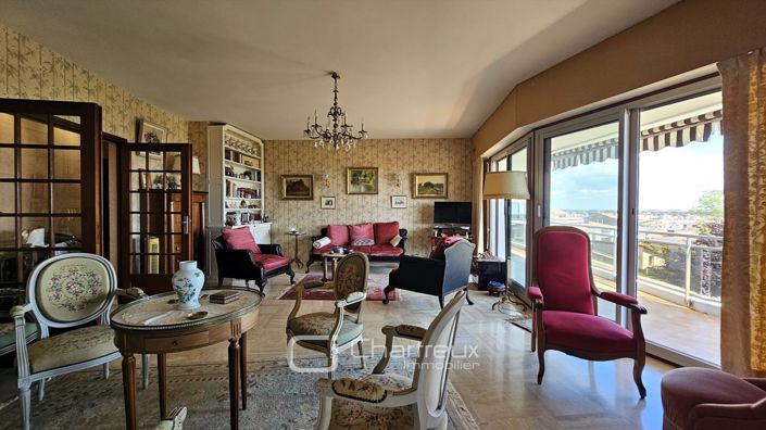 Image No.4-4 Bed Apartment for sale