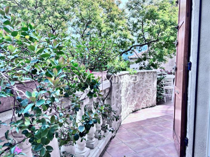 Image No.4-4 Bed House for sale