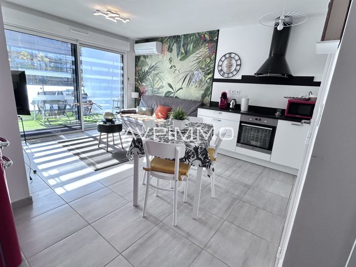 Image No.2-Appartement de 1 chambre à vendre à Saint-Cyr-sur-Mer