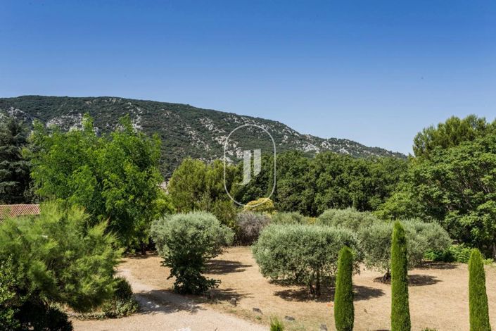 Image No.15-7 Bed House for sale