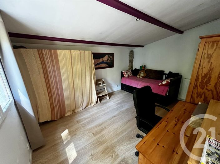 Image No.15-3 Bed House for sale