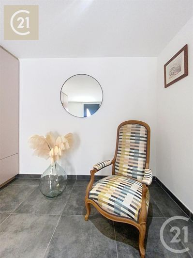 Image No.25-3 Bed House for sale