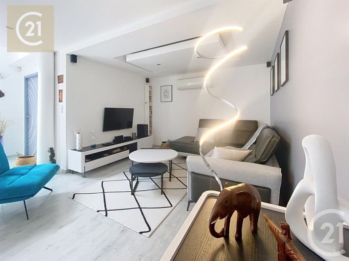 Image No.5-3 Bed House for sale