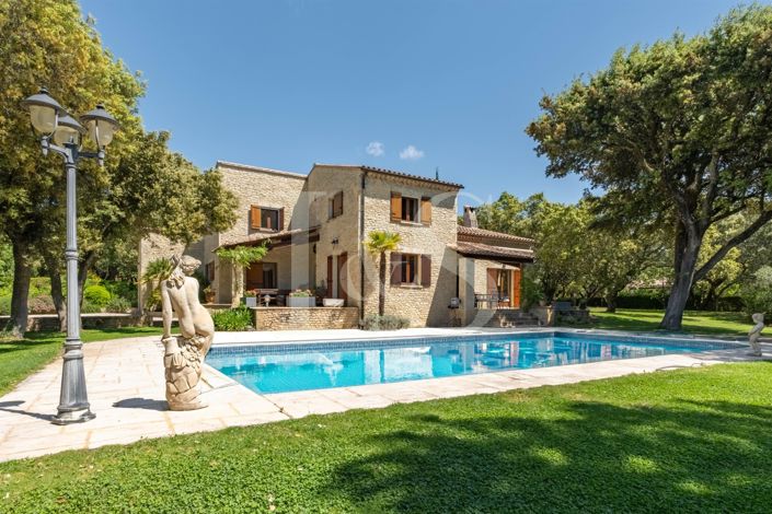 Image No.2-4 Bed House for sale